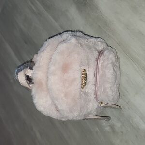 Guess Evan Faux-Fur Mini Backpack/ Crossbody